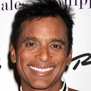 Jon Secada